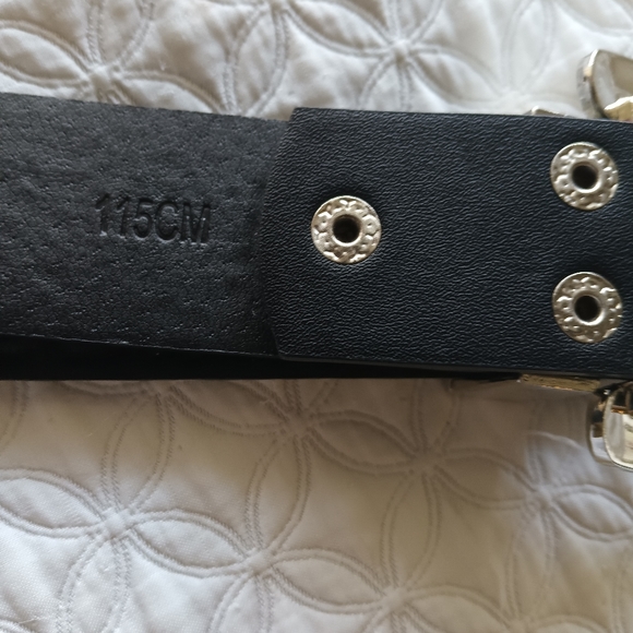 Women's bling Rodeo Cowgirl Rhinestone Leather Belt Adjustable. - Picture 3 of 6